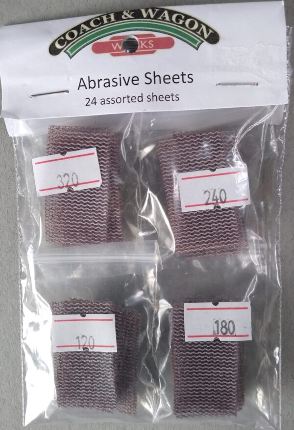 Builders yard tools and abrasives refill pack abrasive sheets