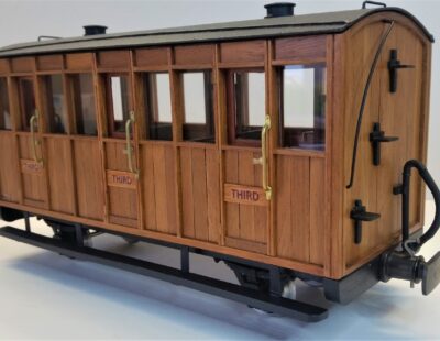 Rolling Stock Teak Freelance Teak Freelance 3 compartment