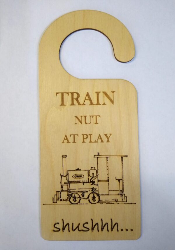 Door hanger Train nut at Play