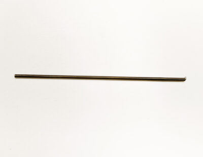 Additional spring for hook up connectors